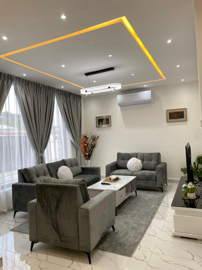 Wiz Presidential Suite 2 Living Room